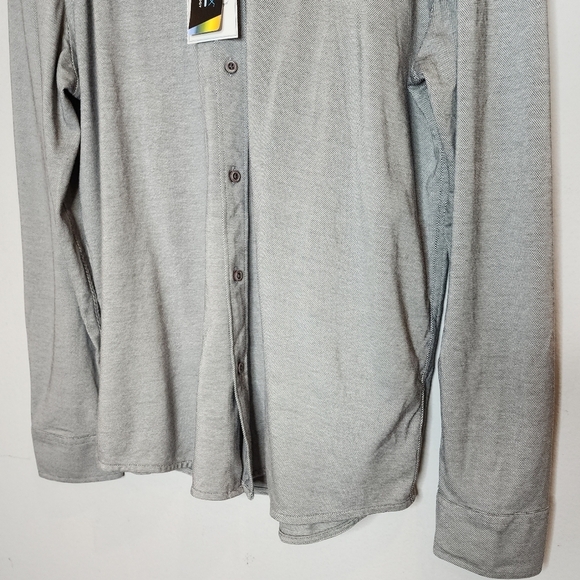 NWT UNTUCKit Coolmax stretch Grey long sleeve button shirt.  Size XXL. - Picture 14 of 16